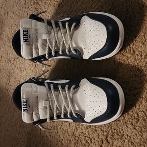 Nike Dunk Low "MIDNIGHT NAVY"